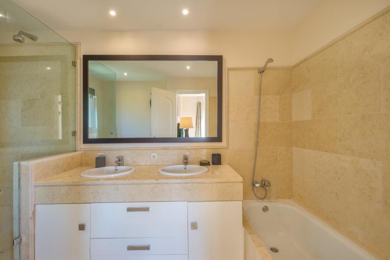 Capanes Del Golf Luxury Apartment Benahavís Kültér fotó